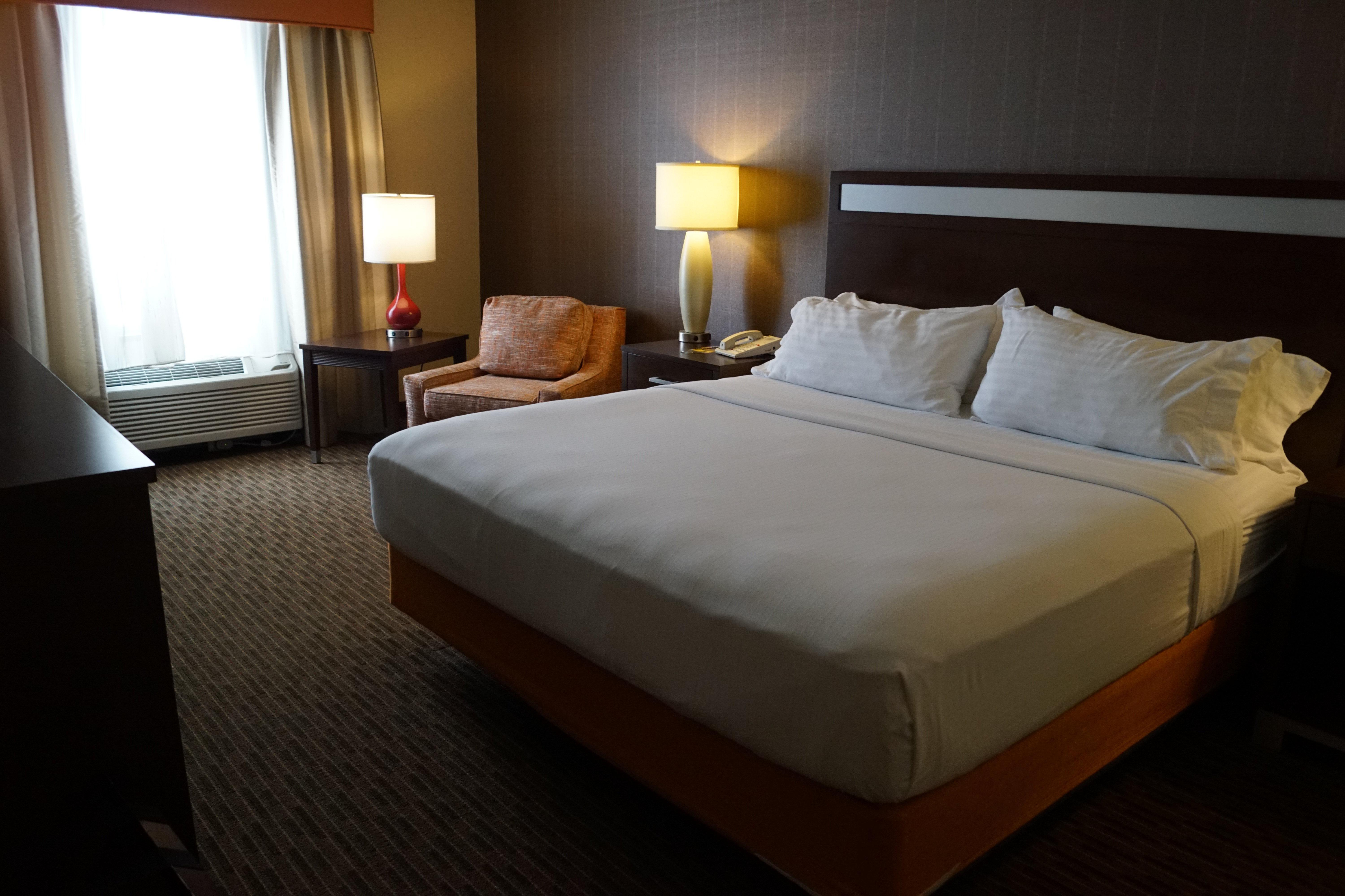 Holiday Inn Express Hotel & Suites Watertown - Thousand Islands By Ihg Exterior photo